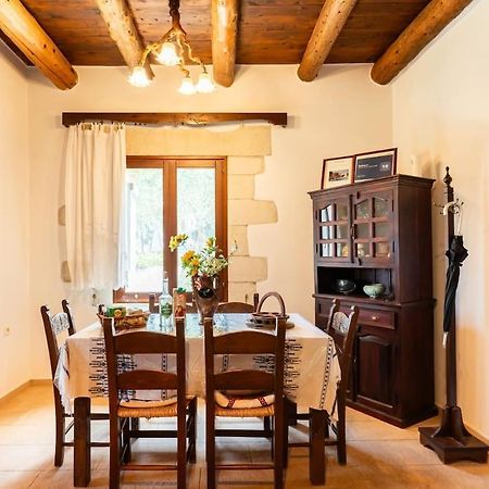 Fílippos Villa Aloni מראה חיצוני תמונה
